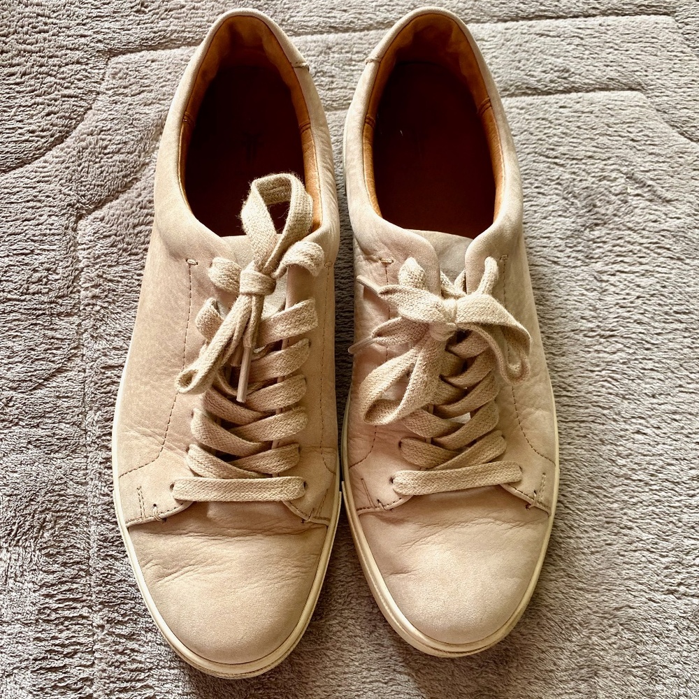 FRYE Ivy low lace size 8.5